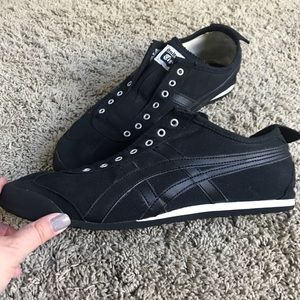 onitsuka laceless